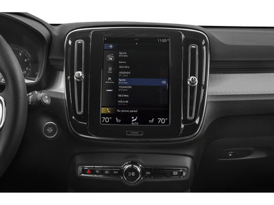 2019 Volvo XC40 T5 Momentum
