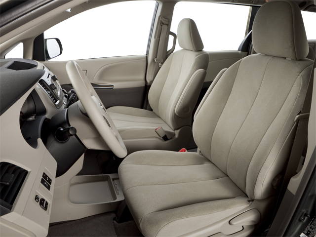 2013 Toyota Sienna XLE V6 8 Passenger