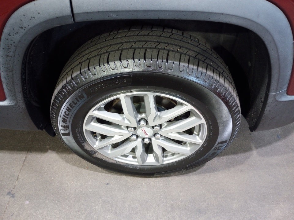 2017 GMC Acadia SLE-2