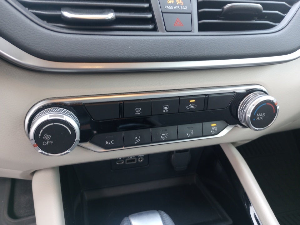 2021 Nissan Altima 2.5 SV