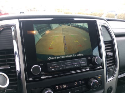 2021 Nissan TITAN Crew Cab SV 4x4