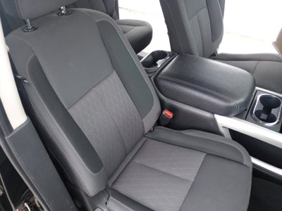 2021 Nissan TITAN Crew Cab SV 4x4