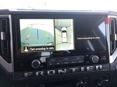 2025 Nissan Frontier SL