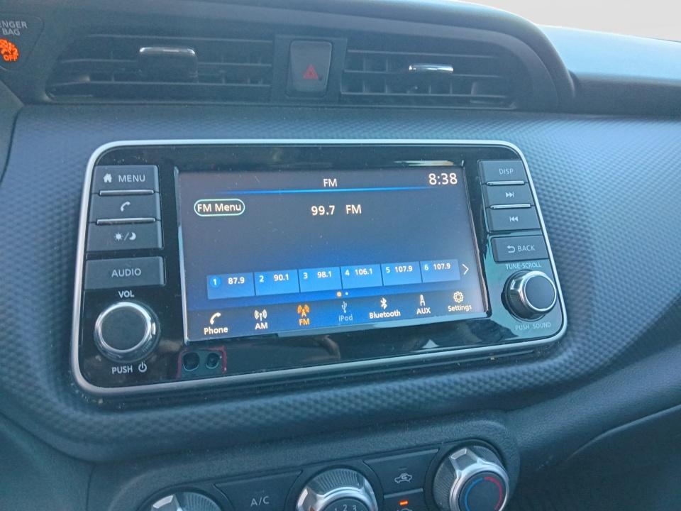 2023 Nissan Kicks S