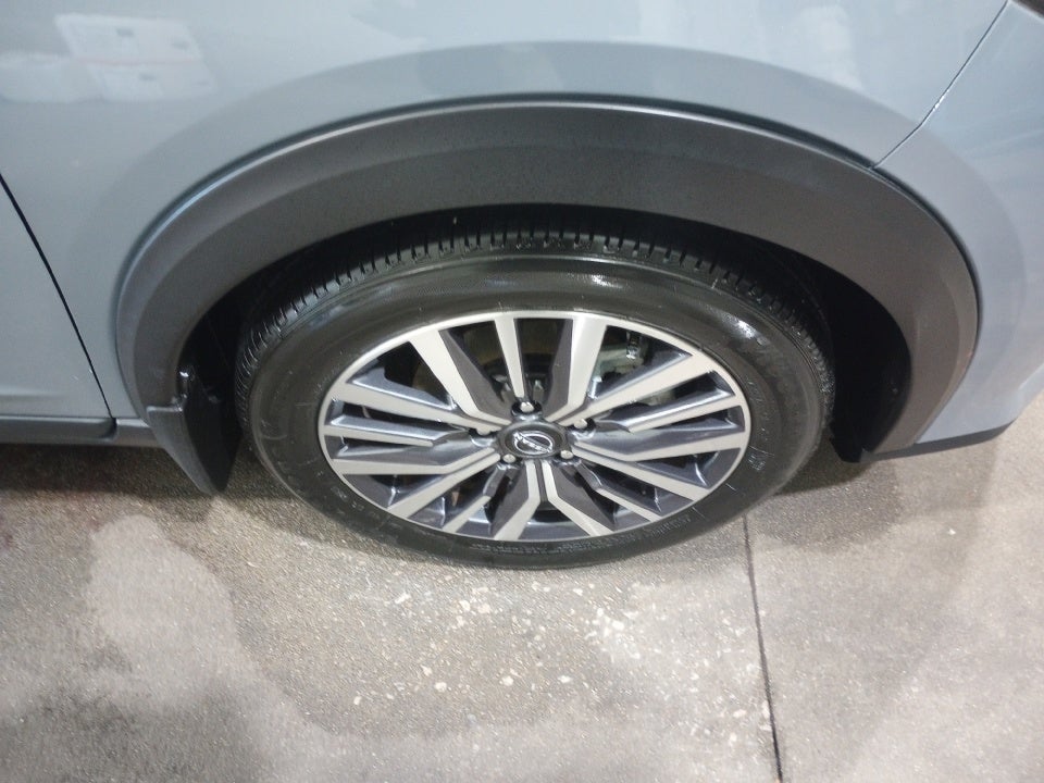 2023 Nissan Kicks SV Xtronic CVT