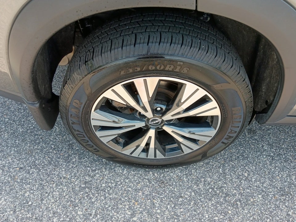 2023 Nissan Rogue SV FWD