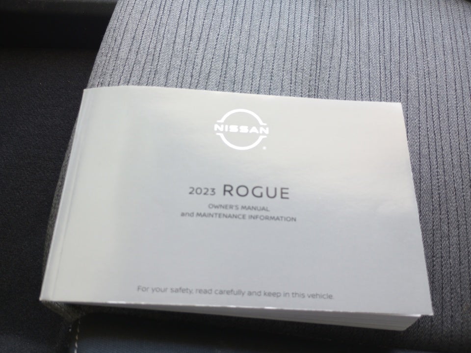 2023 Nissan Rogue SV FWD