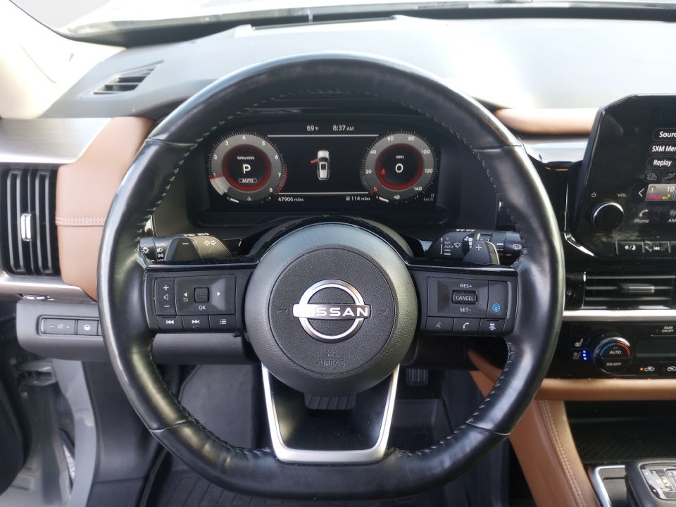 2023 Nissan Pathfinder Platinum 4WD