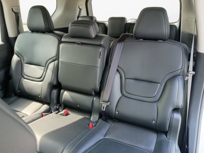 2025 Nissan Armada SV