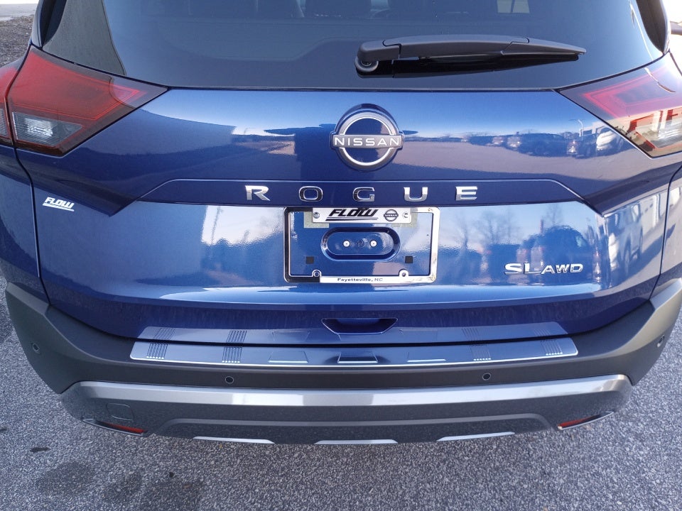 2023 Nissan Rogue SL Intelligent AWD