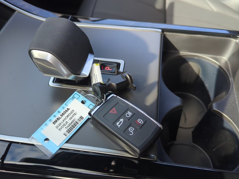 2026 Land Rover Range Rover Evoque Core S