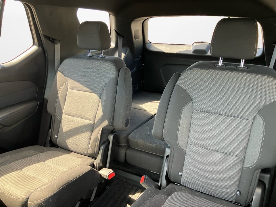 2022 Chevrolet Traverse AWD LT Cloth