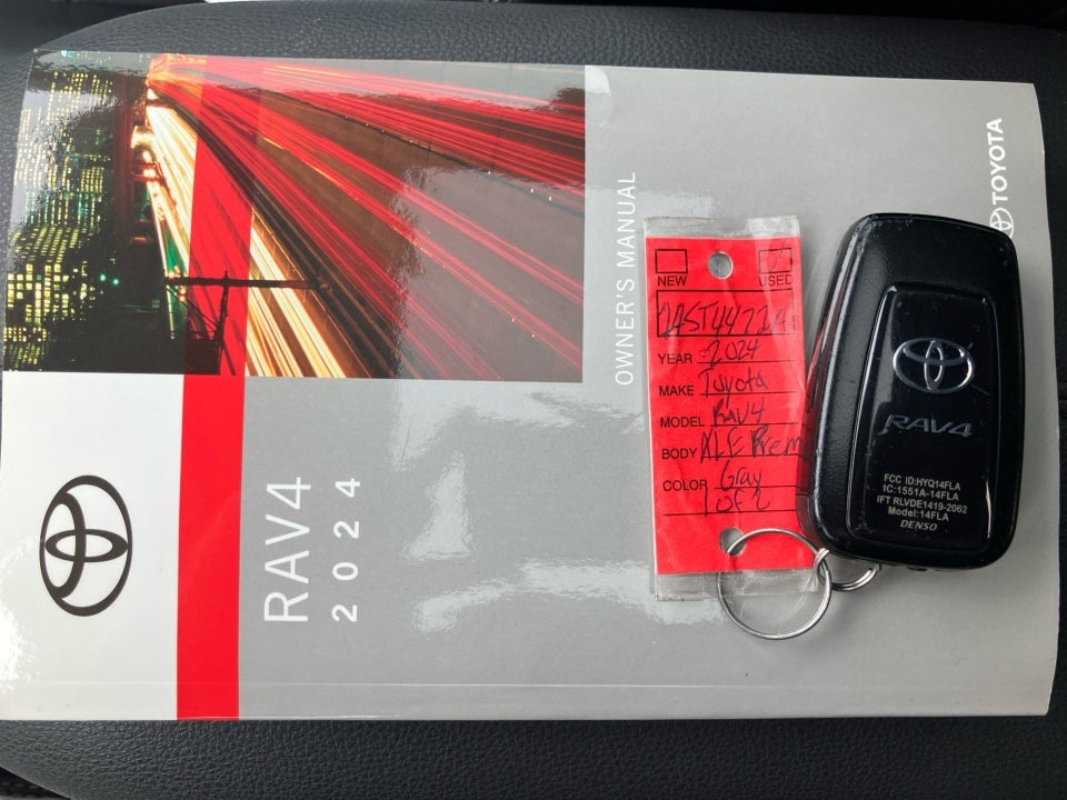 2024 Toyota RAV4 XLE Premium