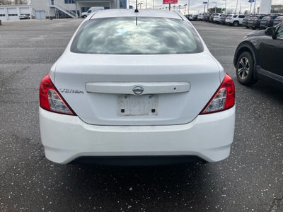 2018 Nissan Versa 1.6 S