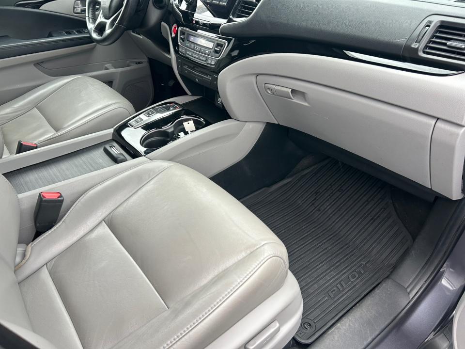 2021 Honda Pilot Touring 7-Passenger