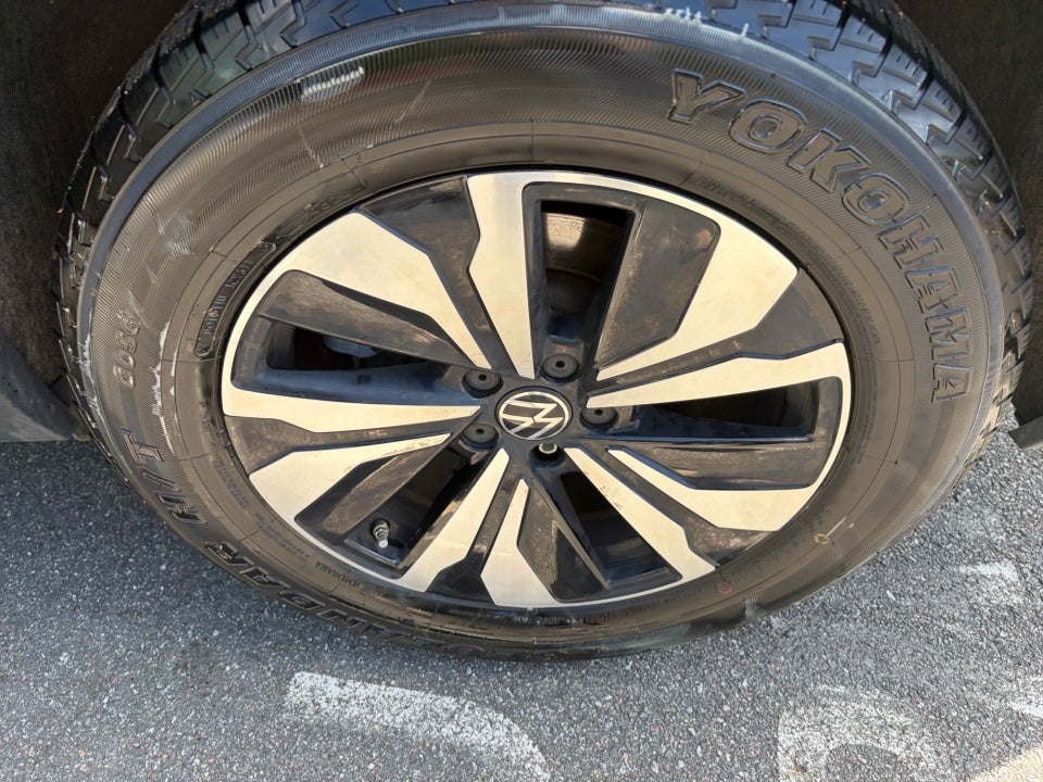 2024 Volkswagen Atlas 2.0T SE
