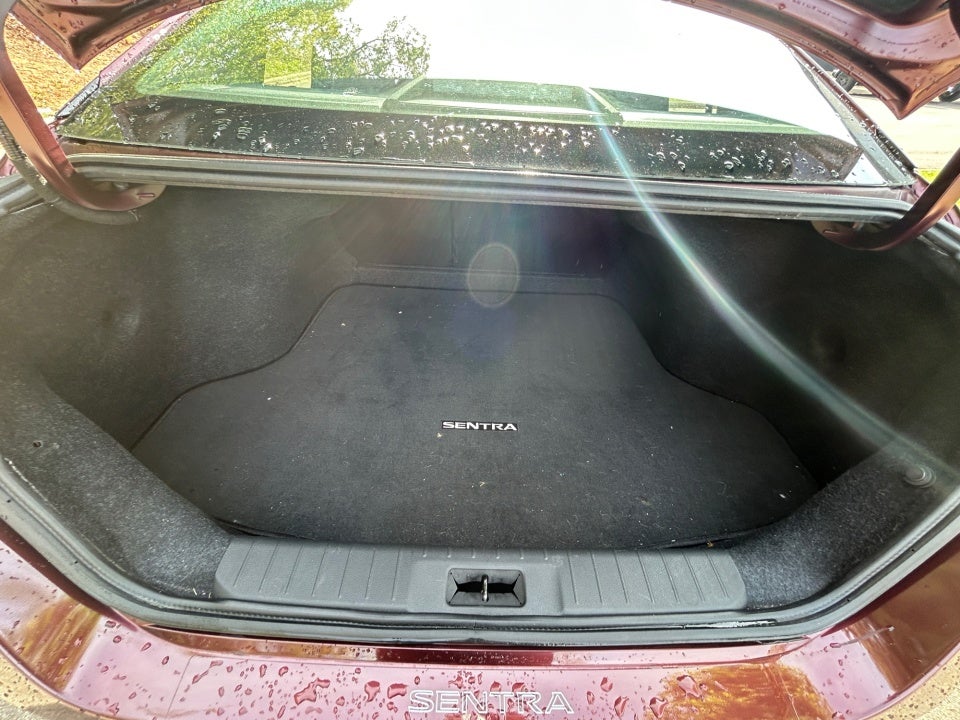 2021 Nissan Sentra SV Xtronic CVT