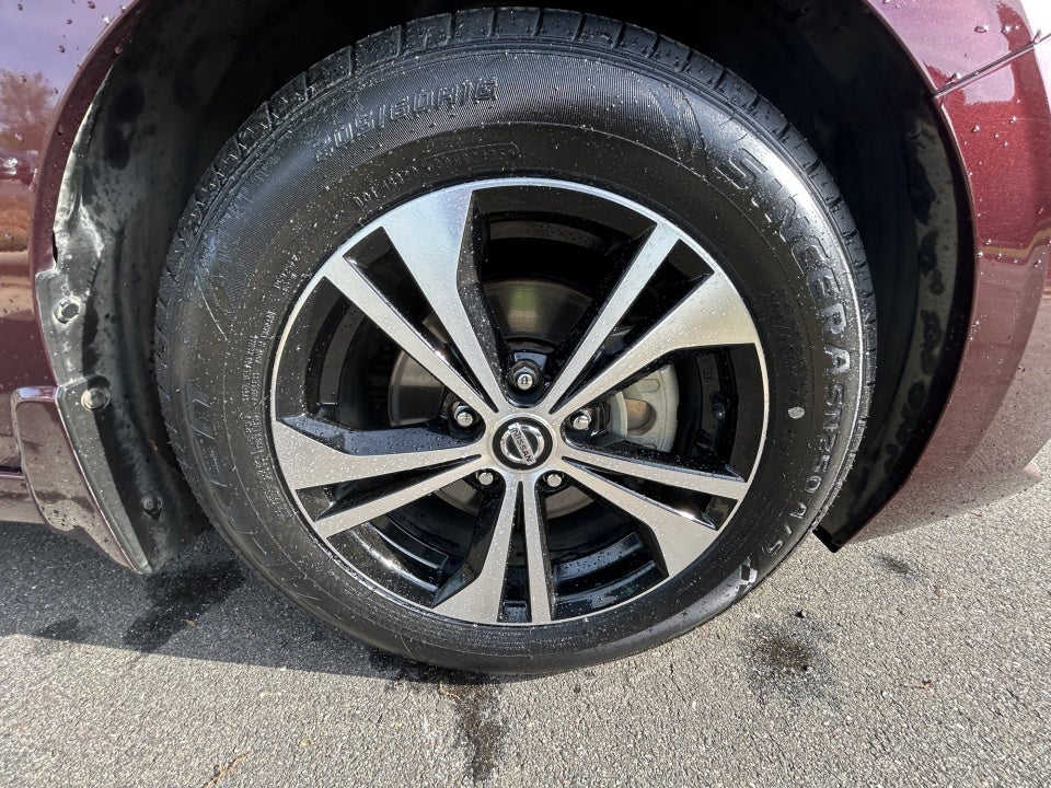 2021 Nissan Sentra SV Xtronic CVT