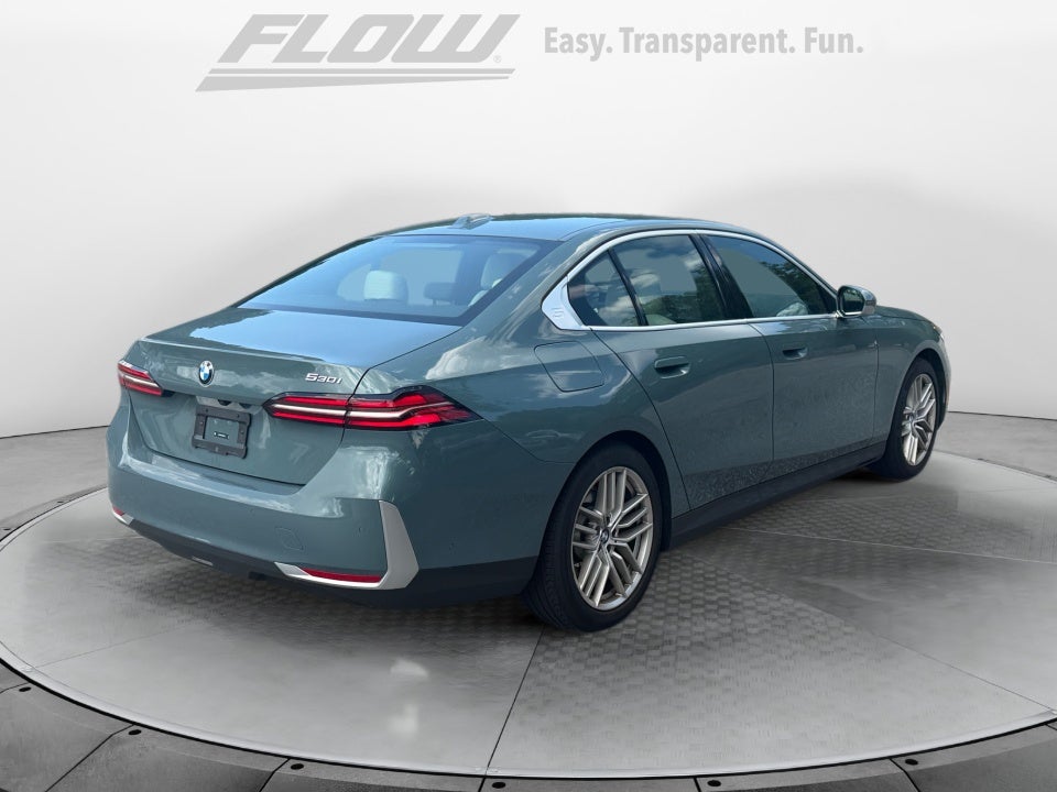 2024 BMW 530i 530i