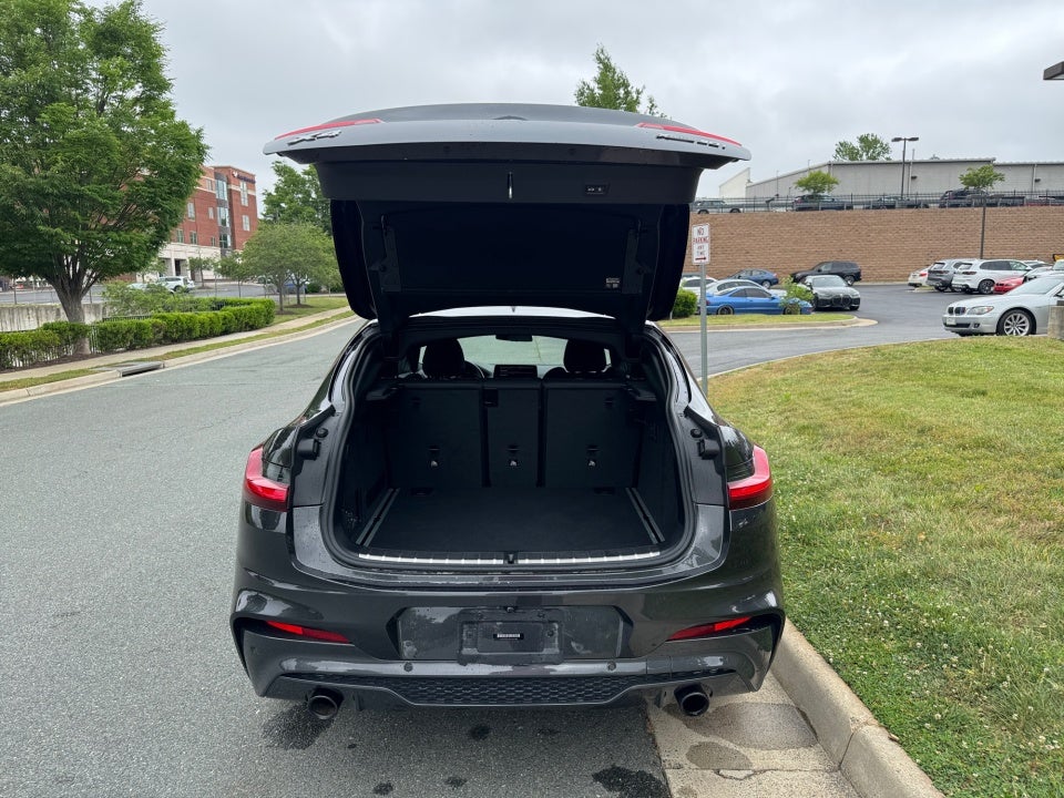 2021 BMW X4 xDrive30i