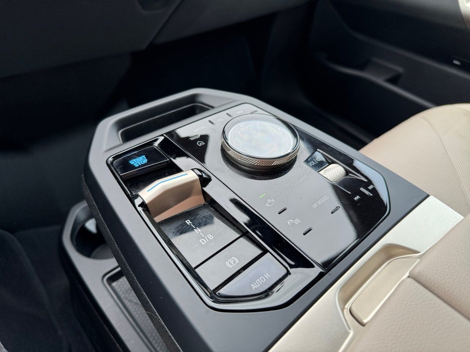 2023 BMW iX xDrive50