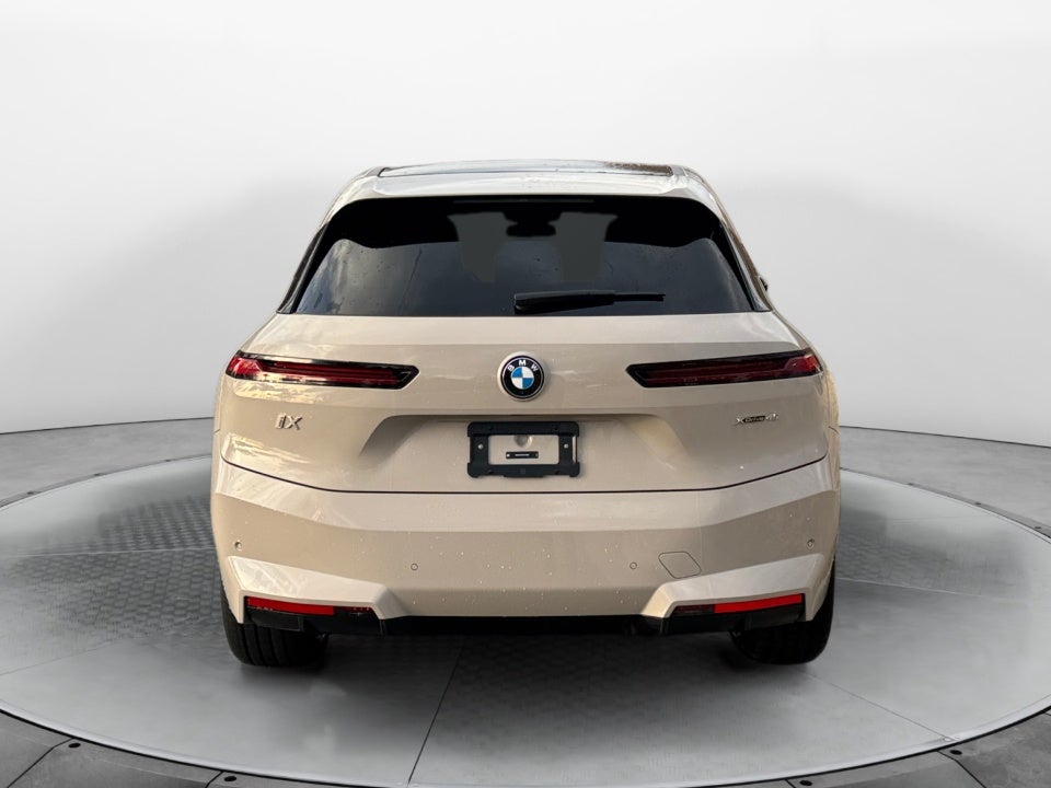 2026 BMW iX xDrive45