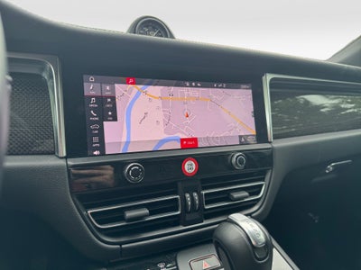 2024 Porsche Macan S