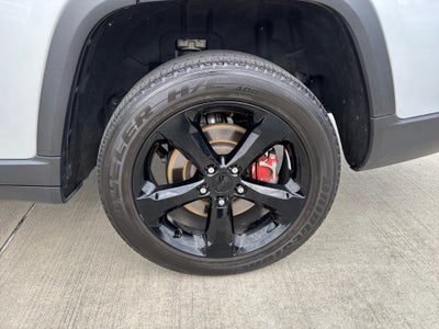 2023 Jeep Grand Cherokee L Altitude 4x2