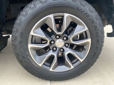 2022 Chevrolet Silverado 1500 4WD Crew Cab Short Bed LT with 2FL