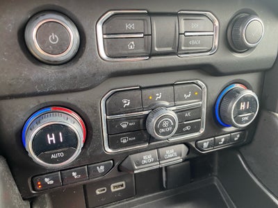 2023 Chevrolet Suburban 2WD Premier