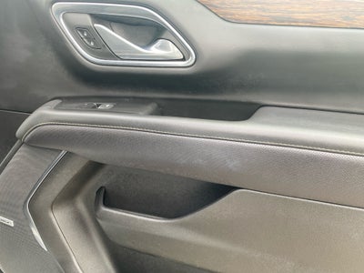 2023 Chevrolet Suburban 2WD Premier