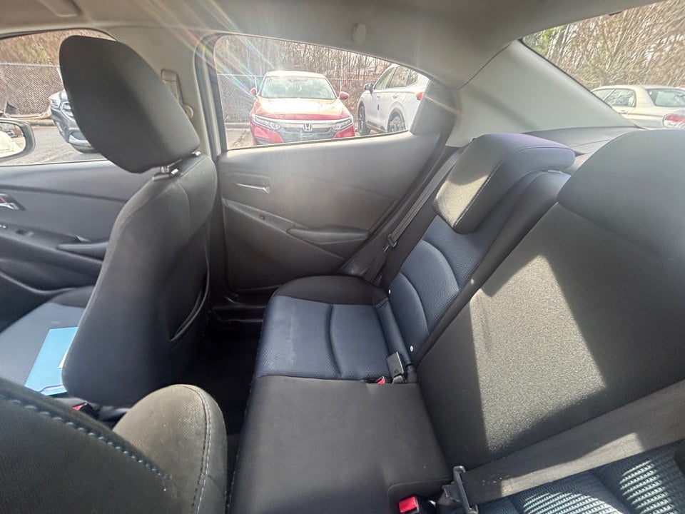 2017 Toyota Yaris iA Base