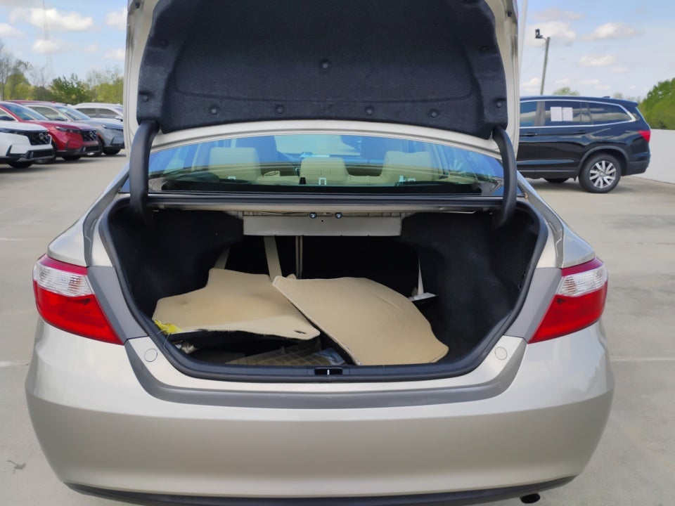 2015 Toyota Camry LE