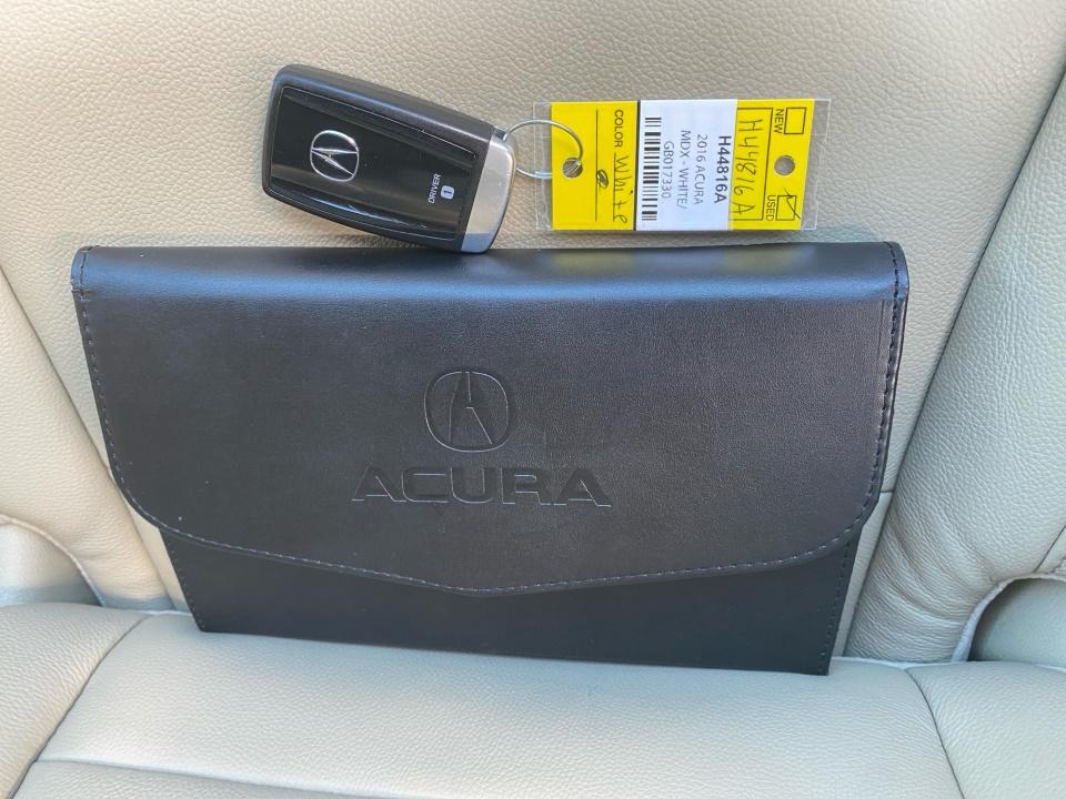 2016 Acura MDX w/AcuraWatch Plus
