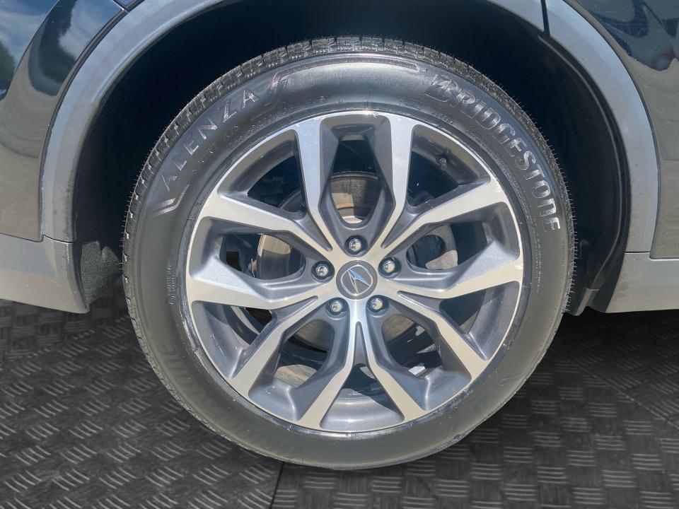 2023 Acura MDX w/Technology Package
