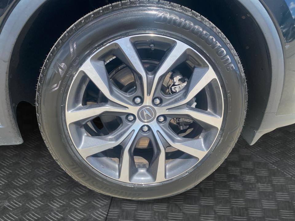 2023 Acura MDX w/Technology Package