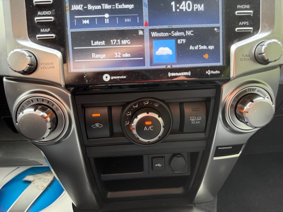 2024 Toyota 4Runner SR5 Premium