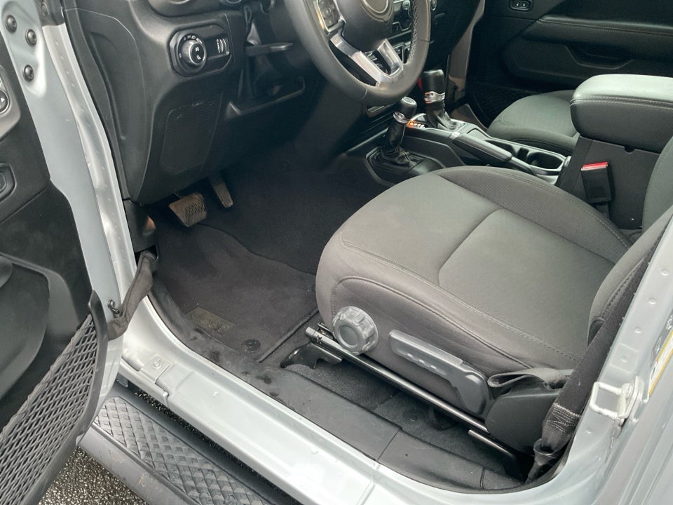 2023 Jeep Gladiator Overland 4x4