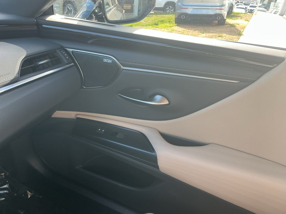 2020 Lexus ES 350 Ultra Luxury