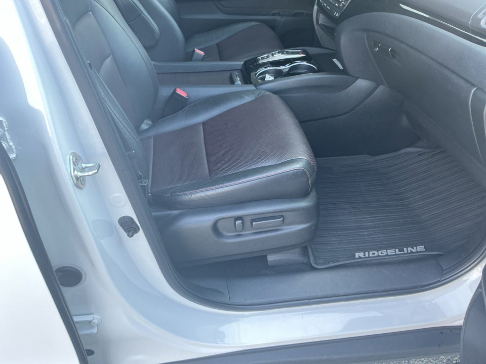 2023 Honda Ridgeline Black Edition