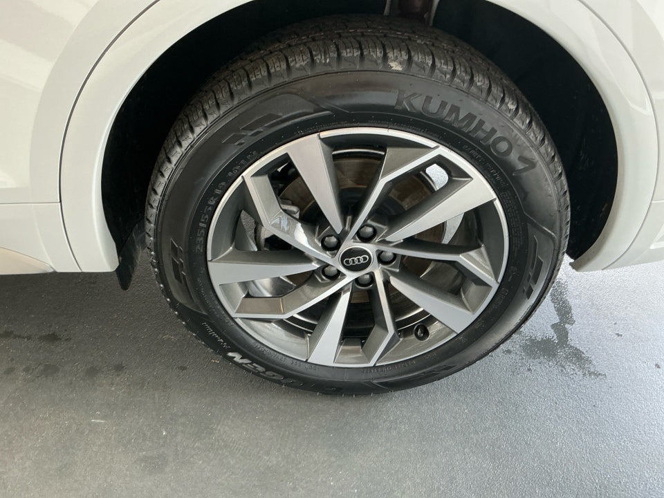 2023 Audi Q5 Premium 45 TFSI S line quattro