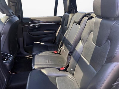 2019 Volvo XC90 Momentum