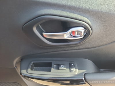 2023 Jeep Cherokee Altitude Lux 4x4