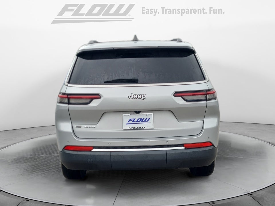 2022 Jeep Grand Cherokee L Laredo