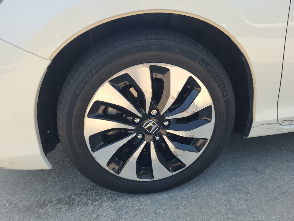 2015 Honda Accord Hybrid EX-L