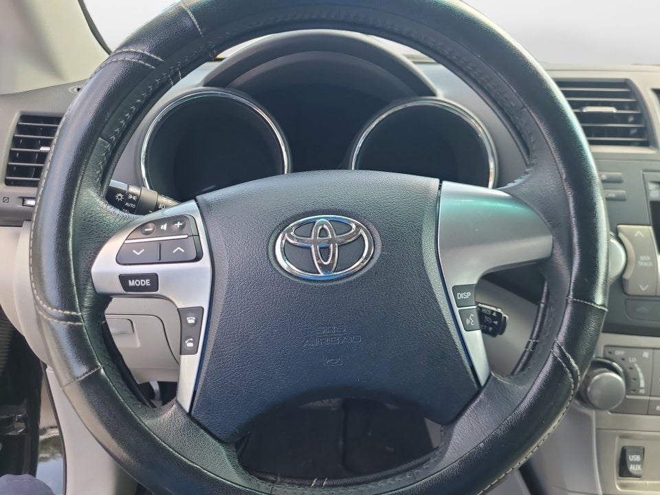 2012 Toyota Highlander SE