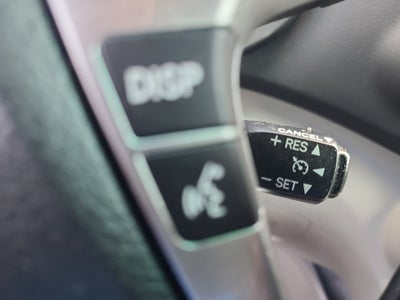 2012 Toyota Highlander SE