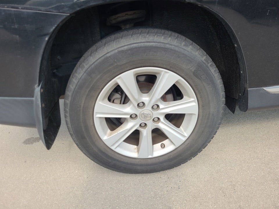 2012 Toyota Highlander SE