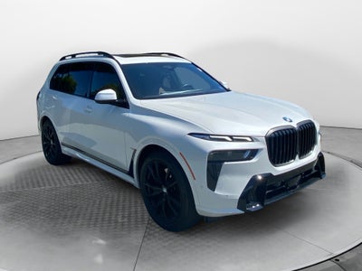 2025 BMW X7 xDrive40i