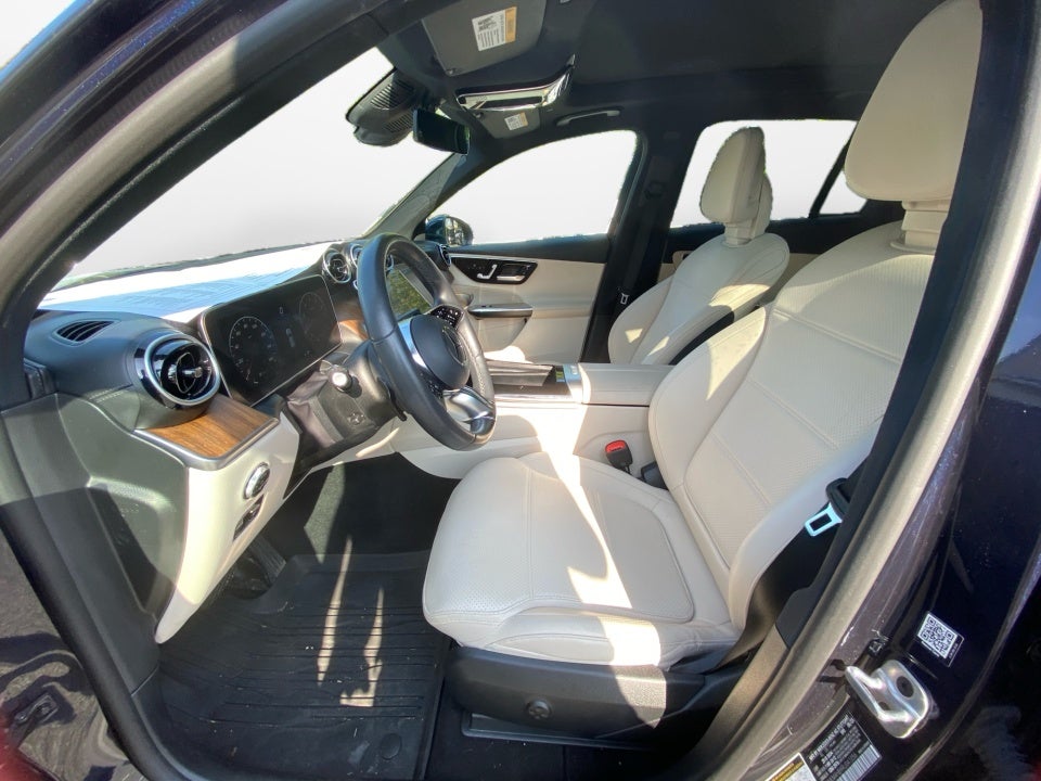 2024 Mercedes-Benz GLC 300 GLC 300